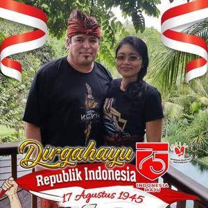 Meet your Posher, Madeerna